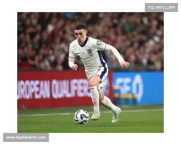 尼科·帕斯成科莫体系大脑，直接参与11粒进球